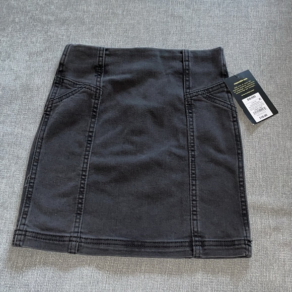 Art Class Girls Black Wash Denim Skirt - Picture 4 of 5